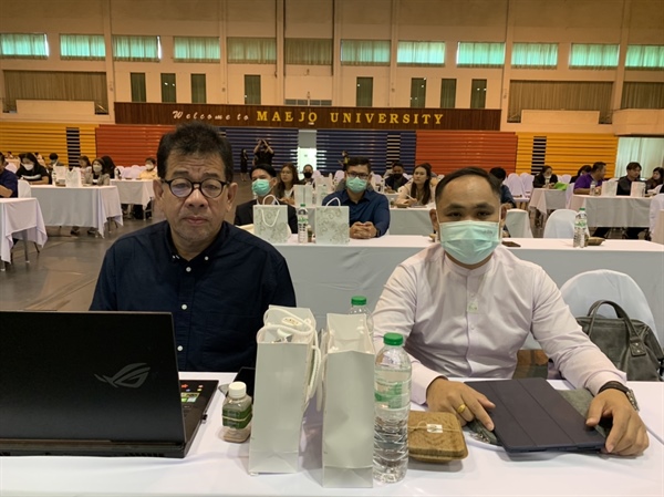 ผศ.ดร.อารมย์ จันทะสอน คณบดีวิทยาลัยโพธิวิชชาลัย เข้าร่วมประชุมเครือข่ายมหาวิทยาลัยยั่งยืนแห่งประเทศ (สัญจร) ครั้งที่ 3 ประจำปี 2565 ระหว่างวันที่ 27 - 28 ตุลาคม 2565